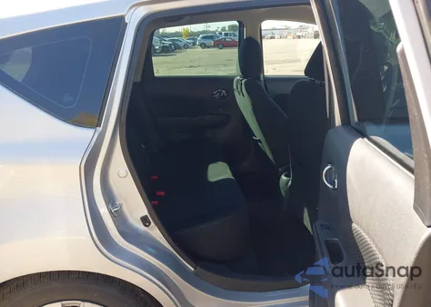 2015 Nissan Versa Note S (Sr)/S Plus/Sl/Sr/Sv z USA, uszkodzony, nr VIN 3N1CE2CP5FL351603